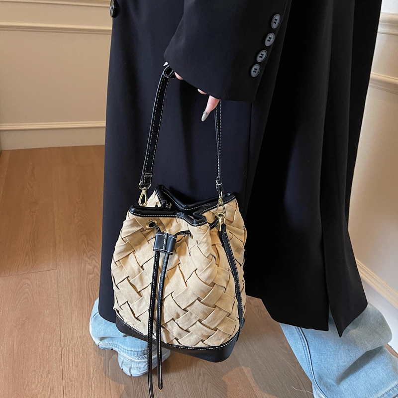 醇龙 复古通勤水桶包时尚编织手提包百搭斜挎 尼龙 单肩包 常规 女款 多色