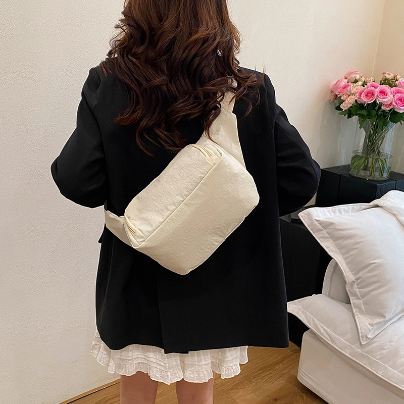 醇龙 纯色简约外出轻便时尚潮流 尼龙 斜挎单肩包 常规 男女同款情侣款 多色