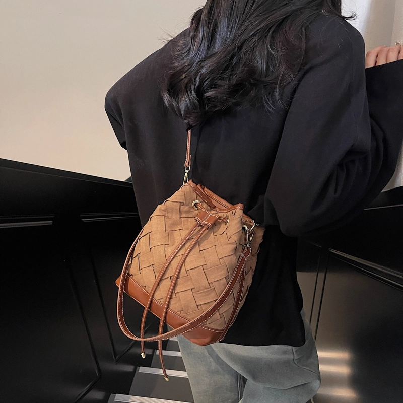 醇龙 复古通勤水桶包时尚编织手提包百搭斜挎 尼龙 单肩包 常规 女款 多色