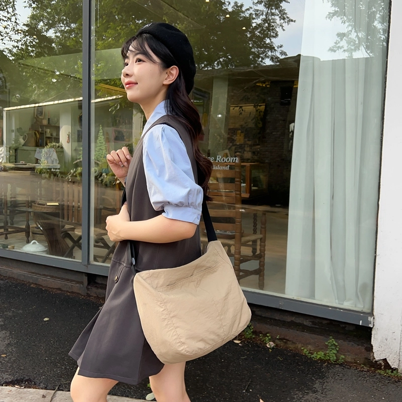 醇龙  简约休闲学生百搭时尚 单肩包斜挎包 尼龙 男女同款情侣款 多色