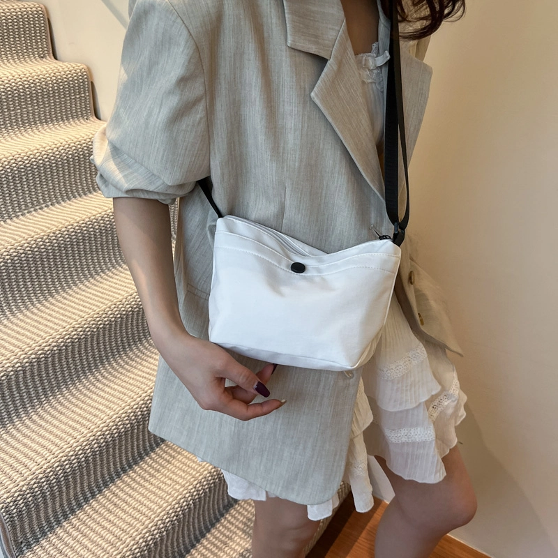醇龙 通勤轻便百搭时尚 尼龙布 单肩包 常规 男女同款情侣款 多色