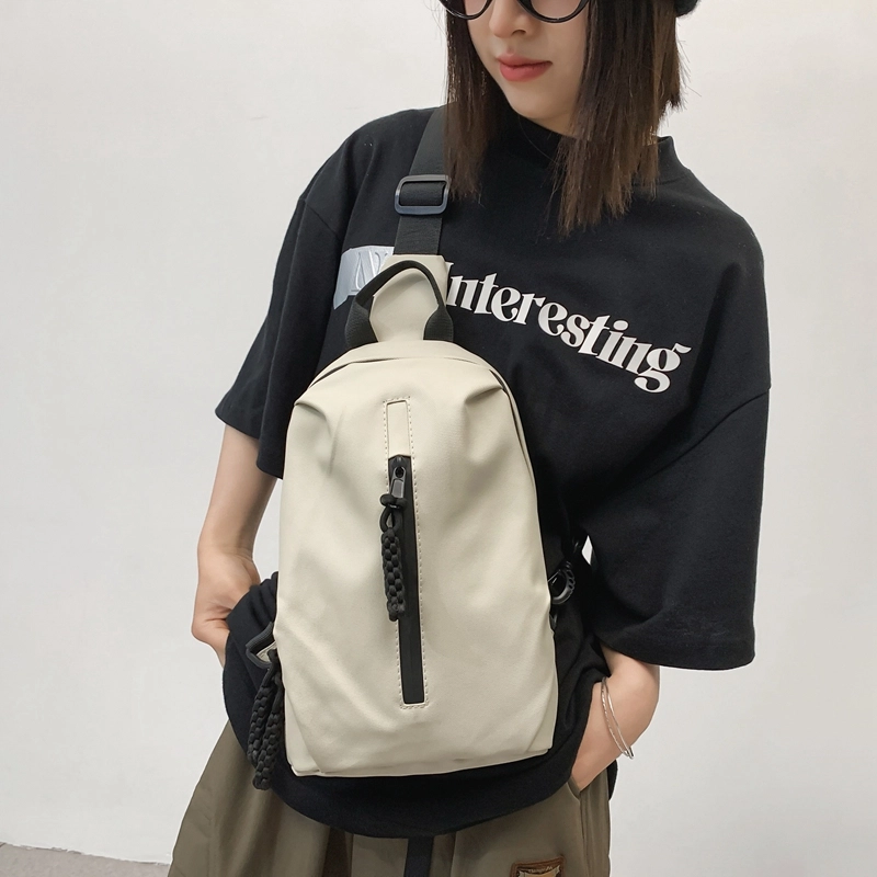 醇龙 旅游轻便登山爬山骑行 尼龙 斜挎包 男女同款情侣款 黑/白