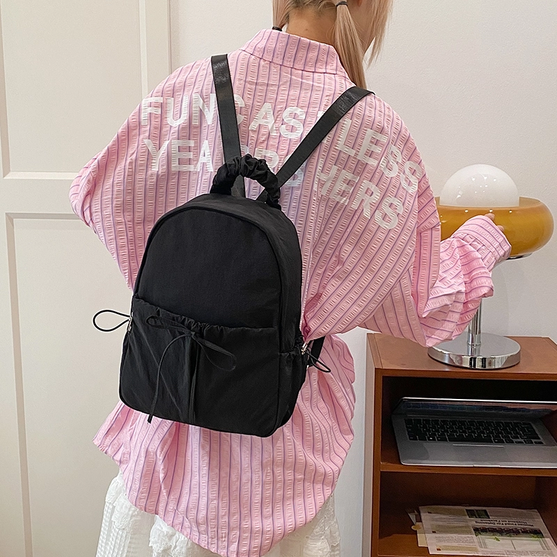 醇龙 时尚简约纯色百搭高级感 尼龙 双肩包 女款 多色