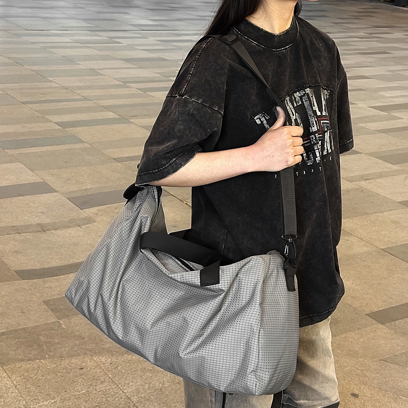 醇龙 防水短途出行手提两用运动休闲百搭单肩斜挎 尼龙 旅行包 男女同款情侣款 多色