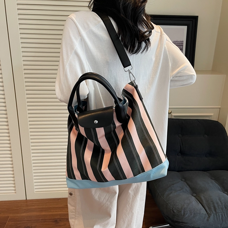醇龙 高级感通勤斜挎托特包女帆布大容量购物袋休闲单肩包 尼龙 手提包 常规 男女同款情侣款 多色