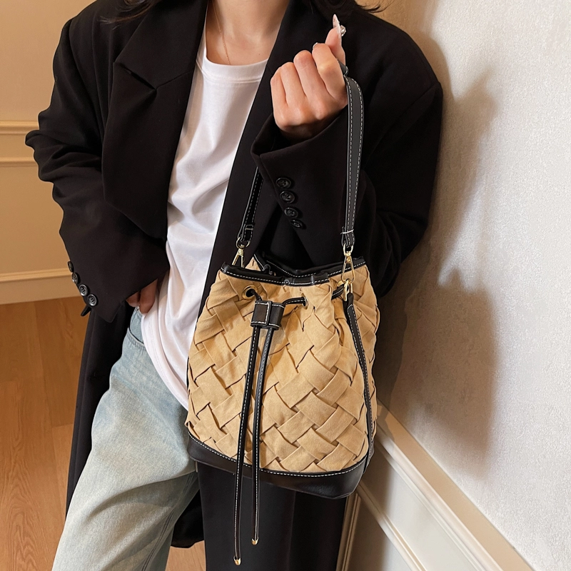 醇龙 复古通勤水桶包时尚编织手提包百搭斜挎 尼龙 单肩包 常规 女款 多色