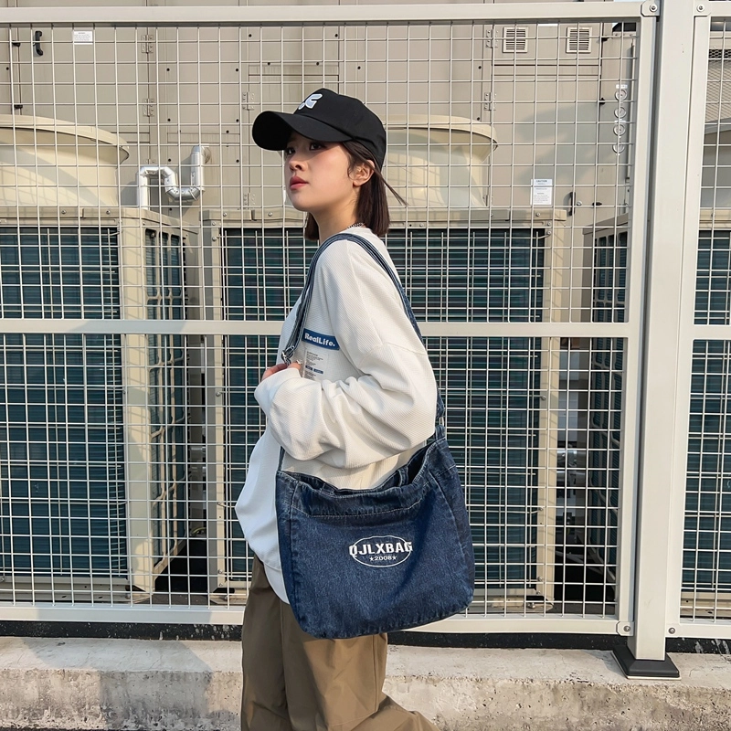 醇龙  男女通用多色牛仔布斜挎包 学生上课通勤百搭轻便单肩手提包