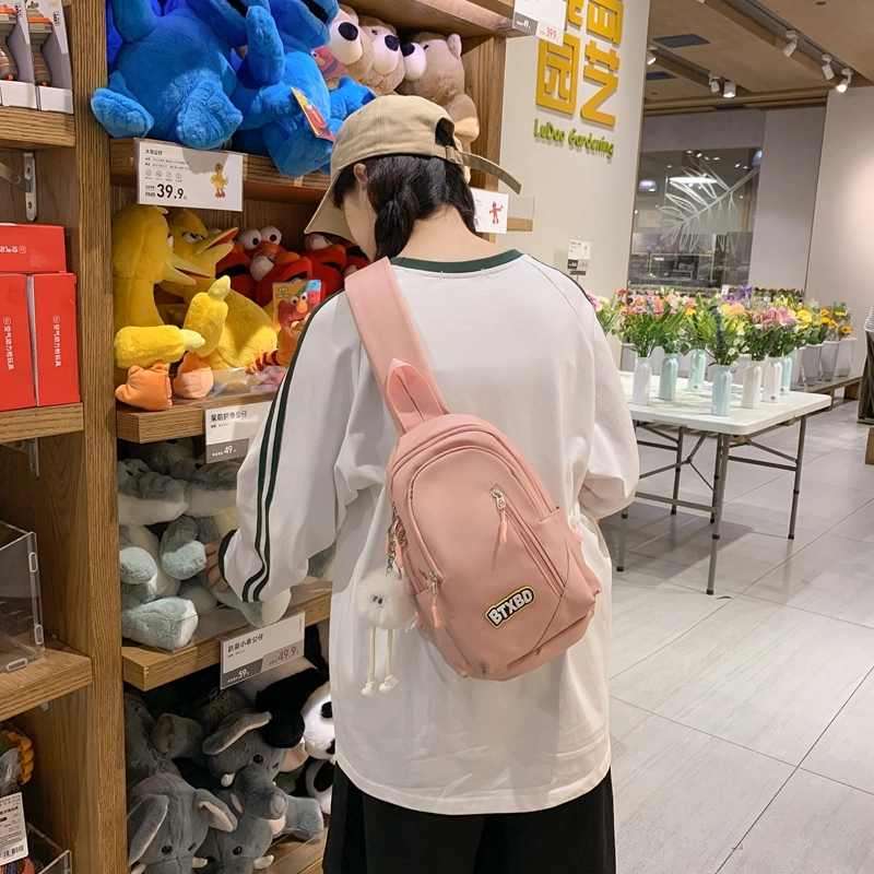 醇龙  尼龙休闲斜挎包纯色简约质感防水单肩背包经典百搭胸包 男女通用多色
