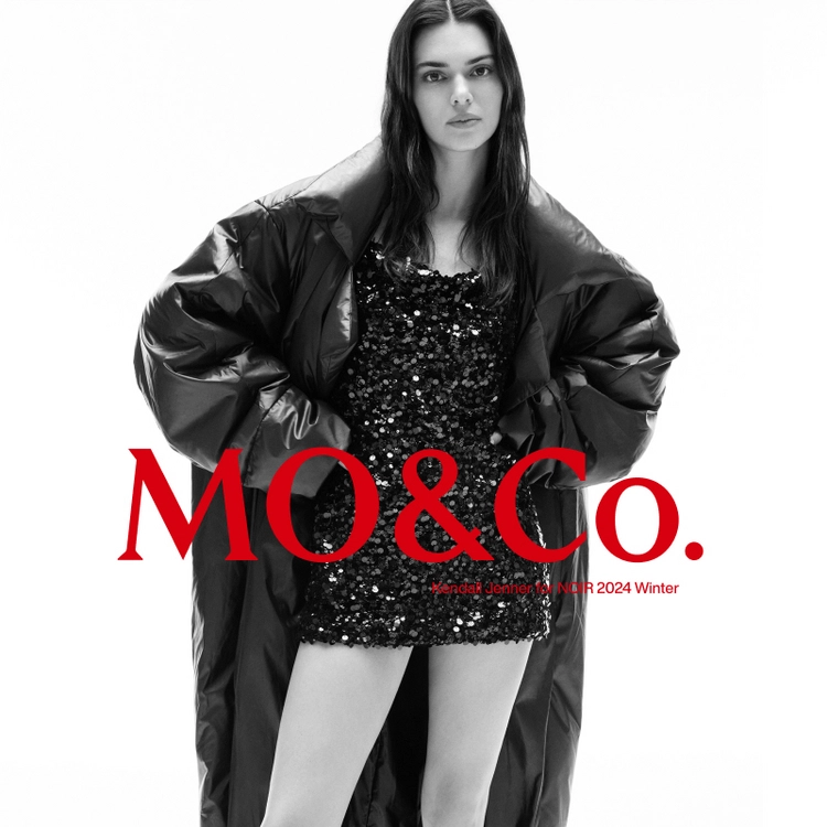 MOCO NOIR DELUXE COLLECTION