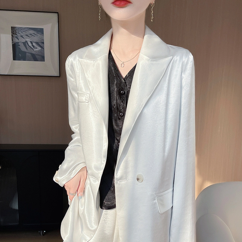 PIERRE CARDIN 2025