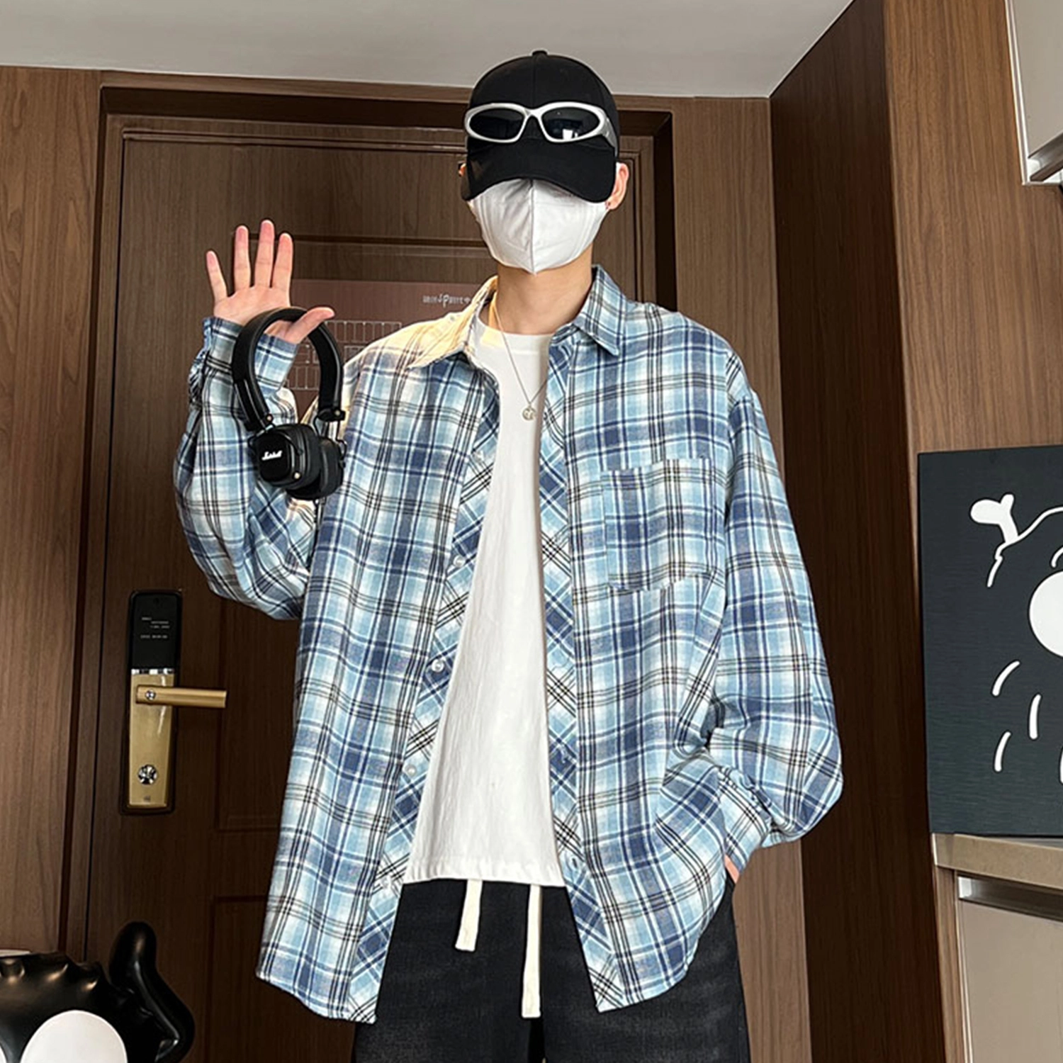 TEN MIRO