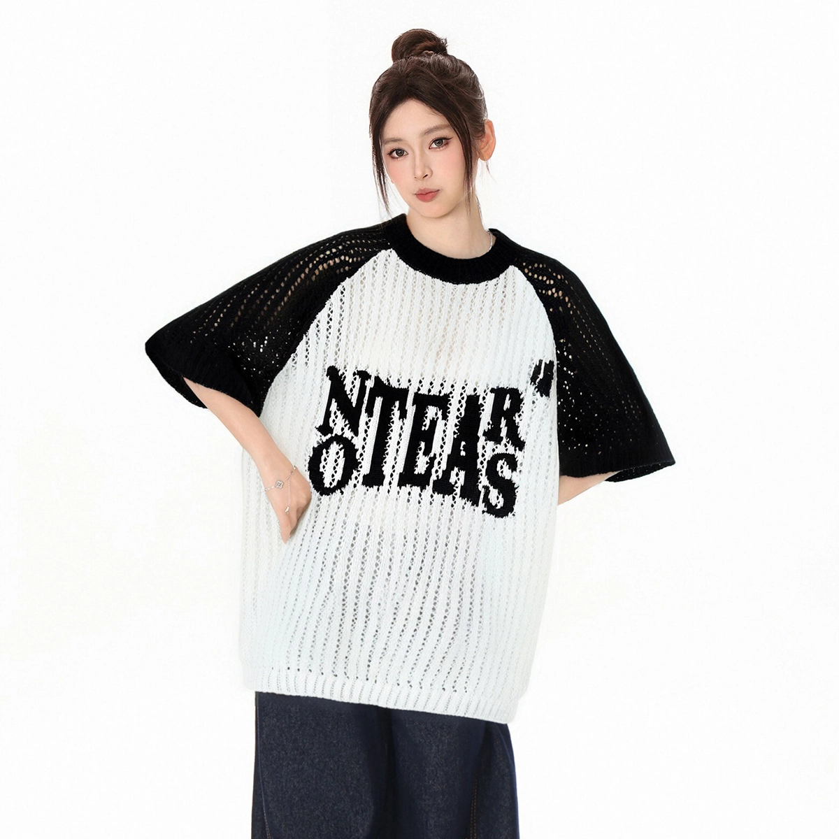 No Tears logo T