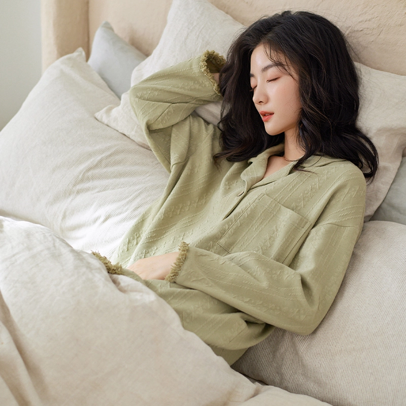 歌倩雅 纽扣流苏边口袋长袖上衣纯色简约长裤睡衣套装 女款 绿色流苏边