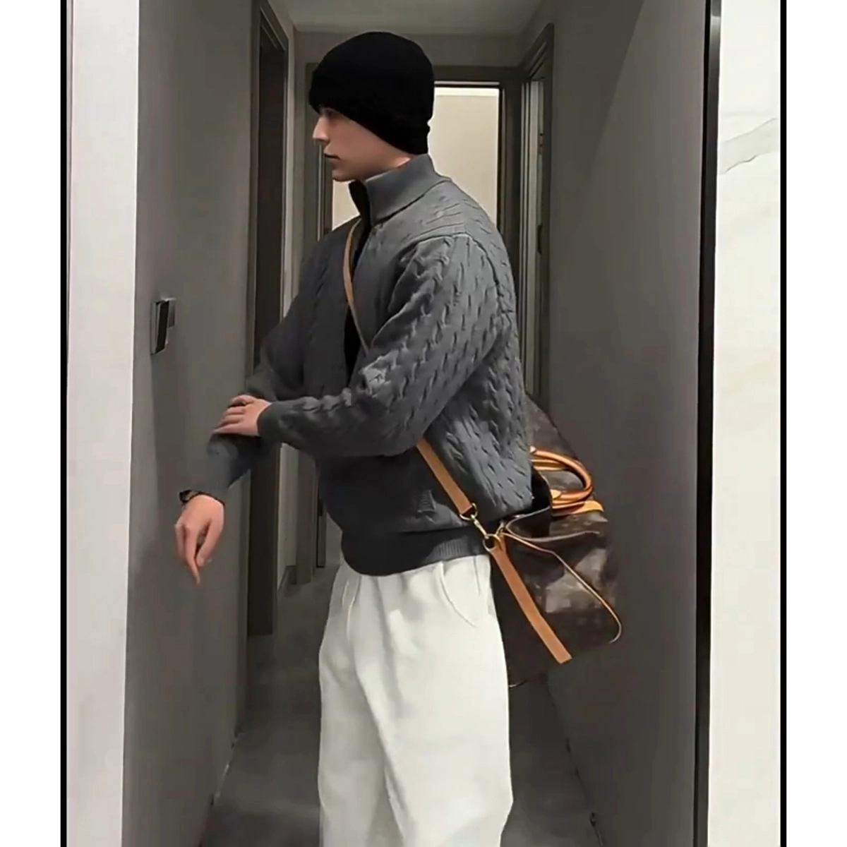 DEMAVIE OOTD