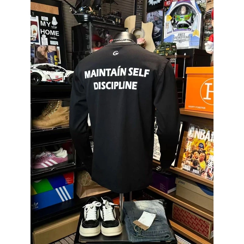 DEMAVIE T
