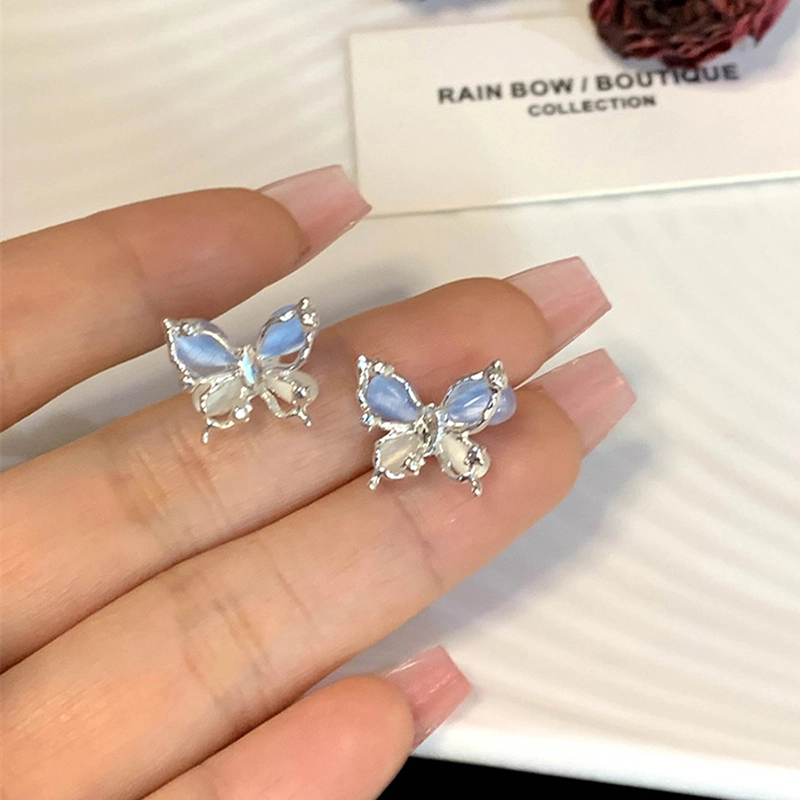 LILYLOTTY ins
