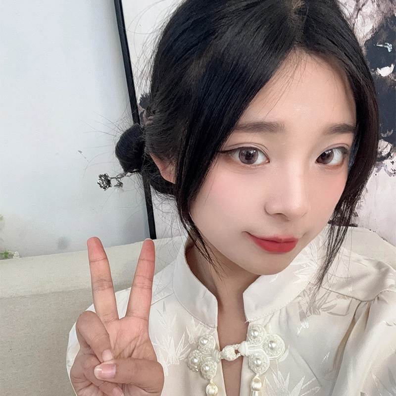 LILYLOTTY