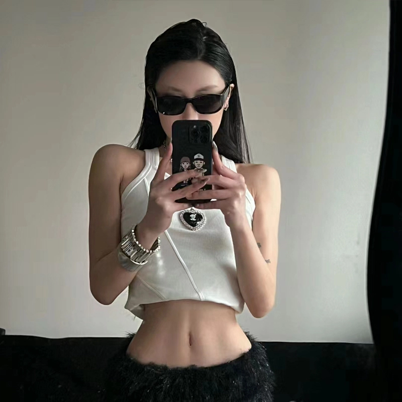 LILYLOTTY ins