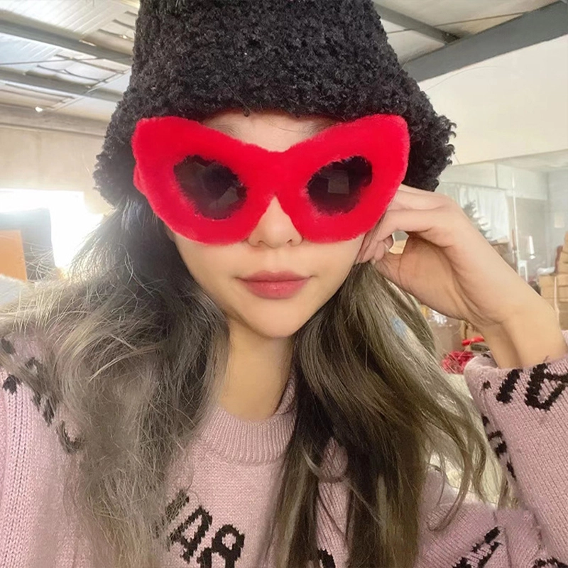 LILYLOTTY ins