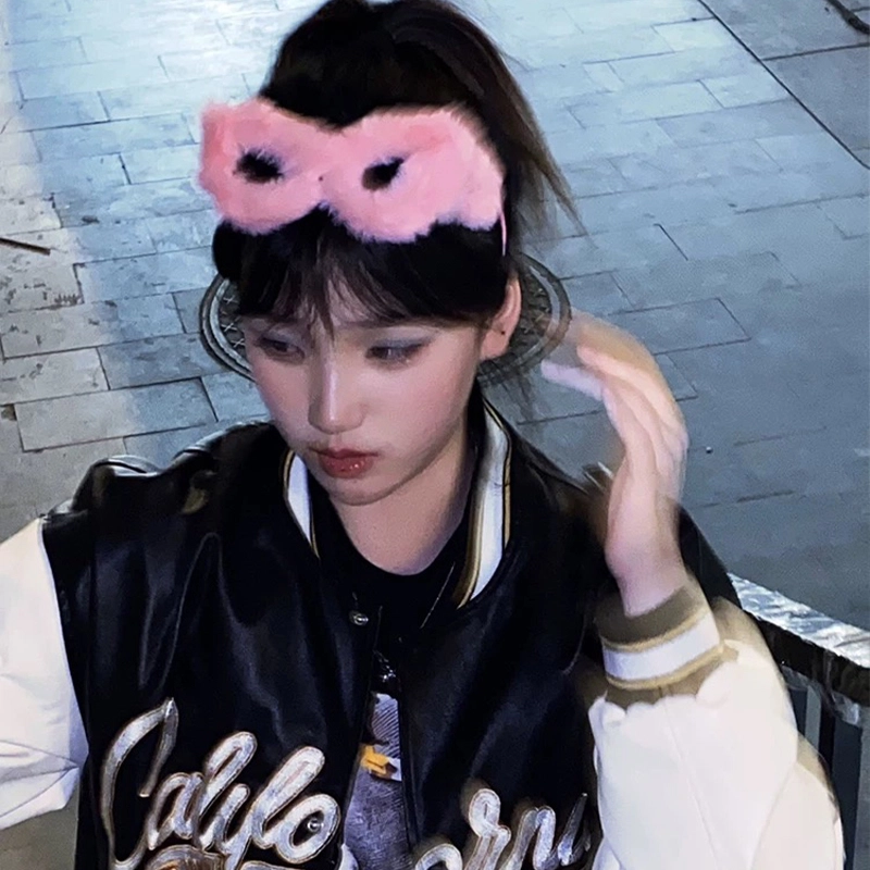 LILYLOTTY ins
