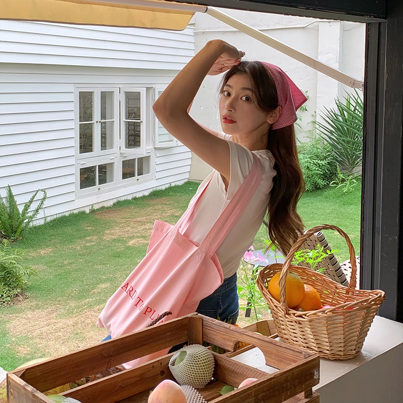 LILYLOTTY ins