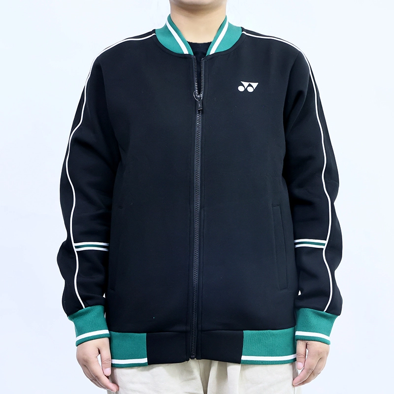 YONEX