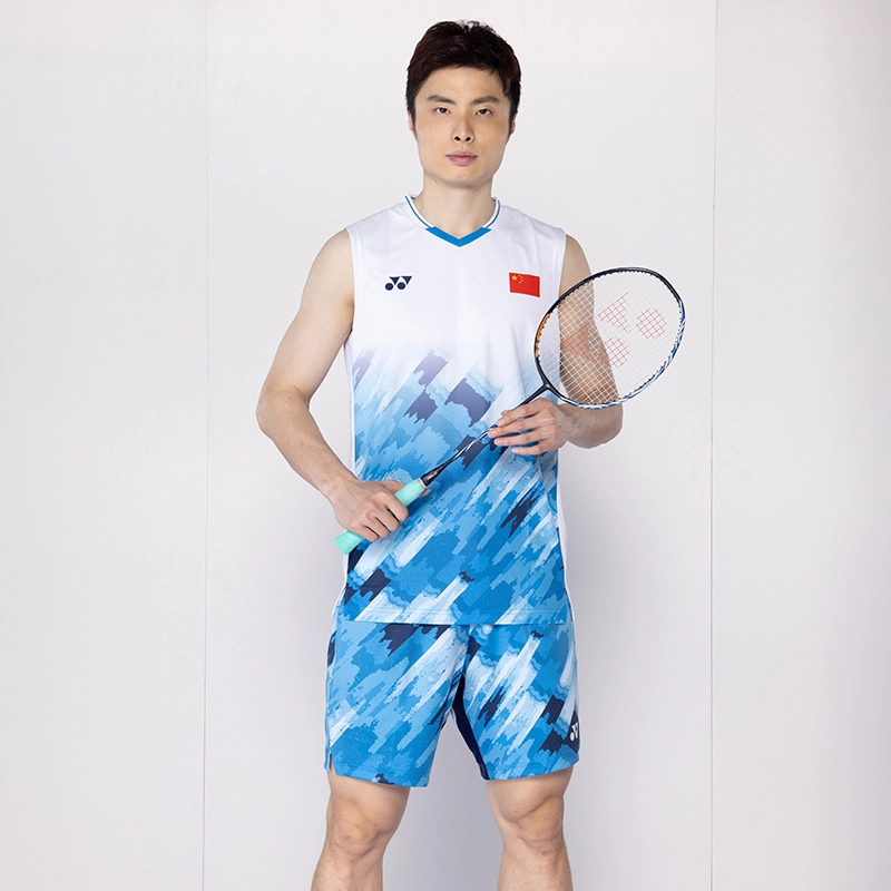 YONEX
