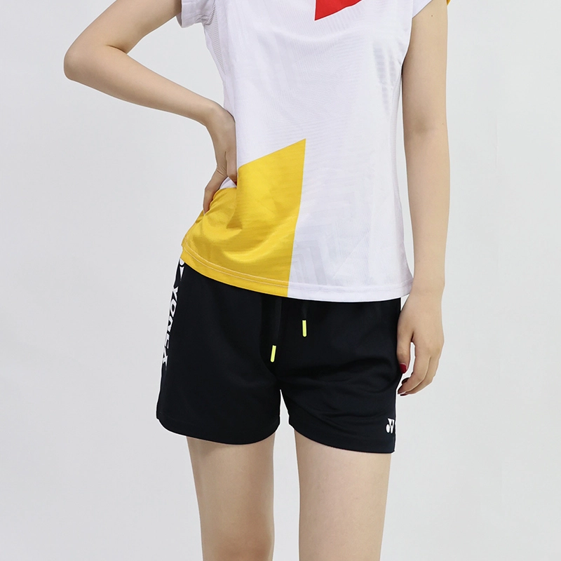 YONEX
