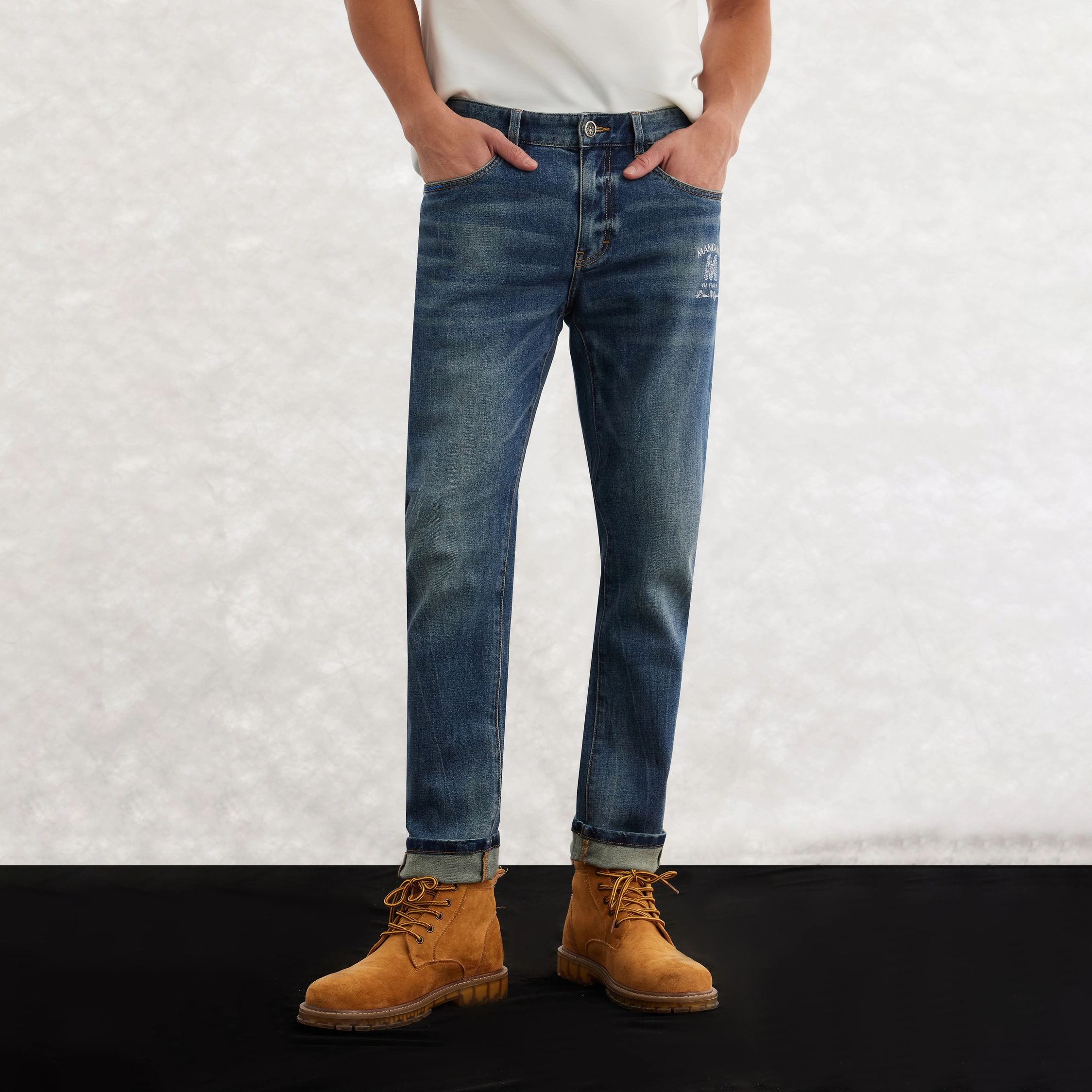 MANGANO SS24