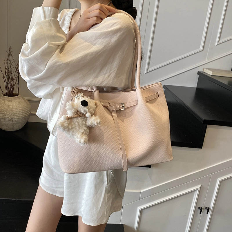 NX DOUGHNUT PU Tote