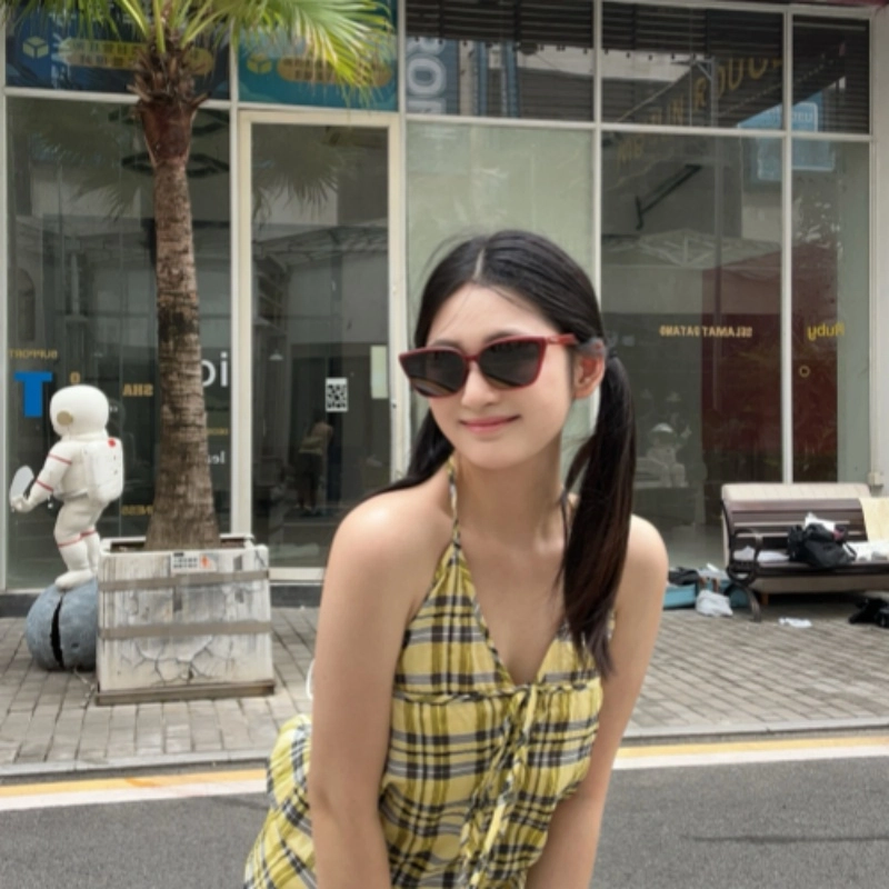 佐川 时尚方框遮脸显脸小遮阳防晒防紫外线 高清偏光 太阳眼镜 男女同款情侣款