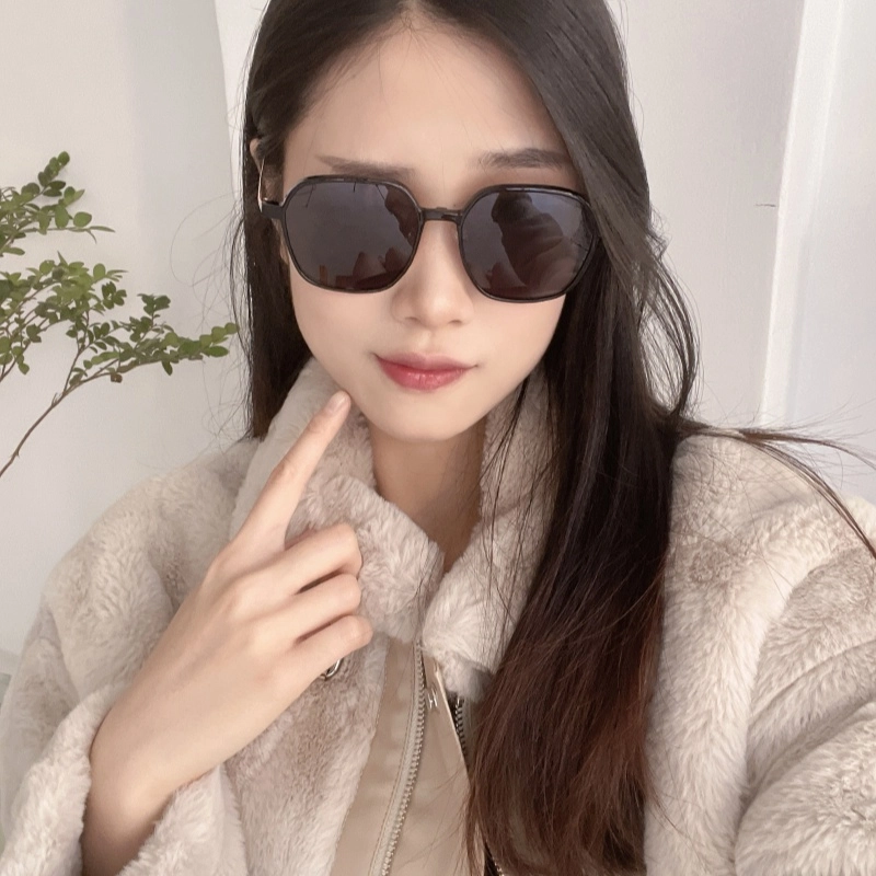 【可配度数】 佐川 时尚超轻大框近视眼镜 一镜多用 磁吸眼镜 遮脸显脸小高级氛围感眼镜 合金 方形 光学镜架 男女同款情侣款