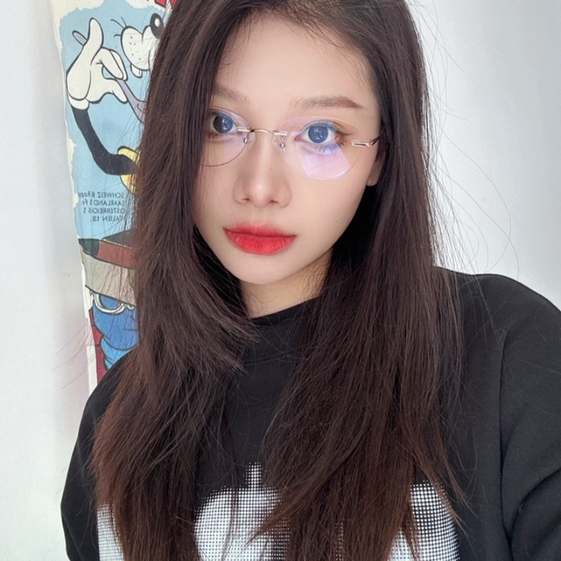 【可配度数】 佐川 复古高级感纯欲风 超轻气质款 防蓝光变色 金属钛 蝶形 光学镜架 男女同款情侣款