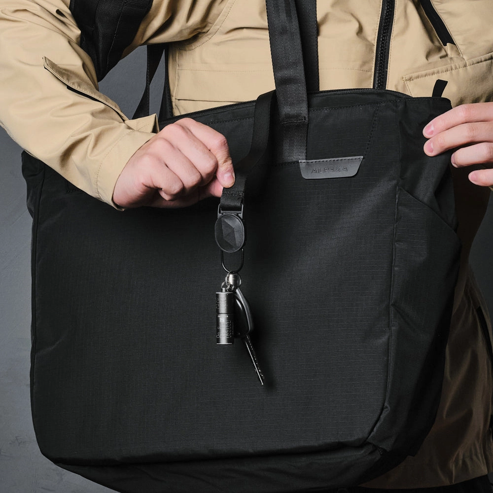 alpakalab Axoflux 210D Tote