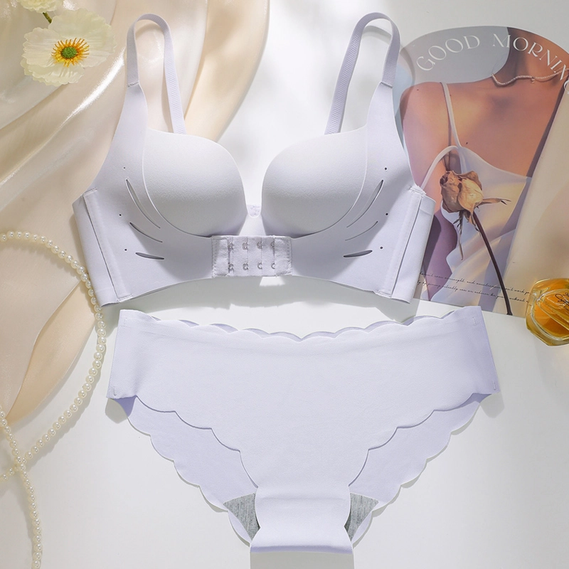 芬腾 小胸显大聚拢无痕收副乳防下垂内衣裤套装 女款