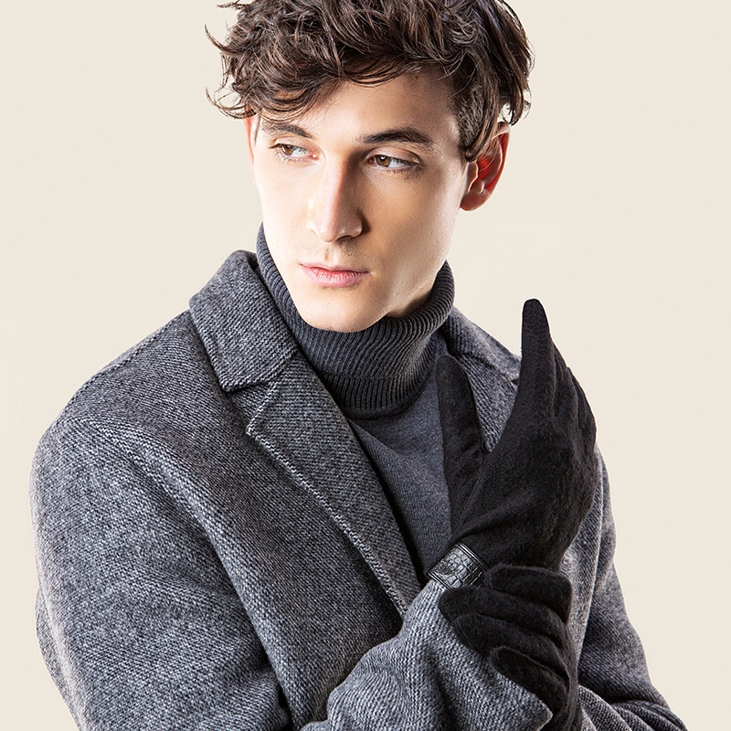 PIERRE CARDIN