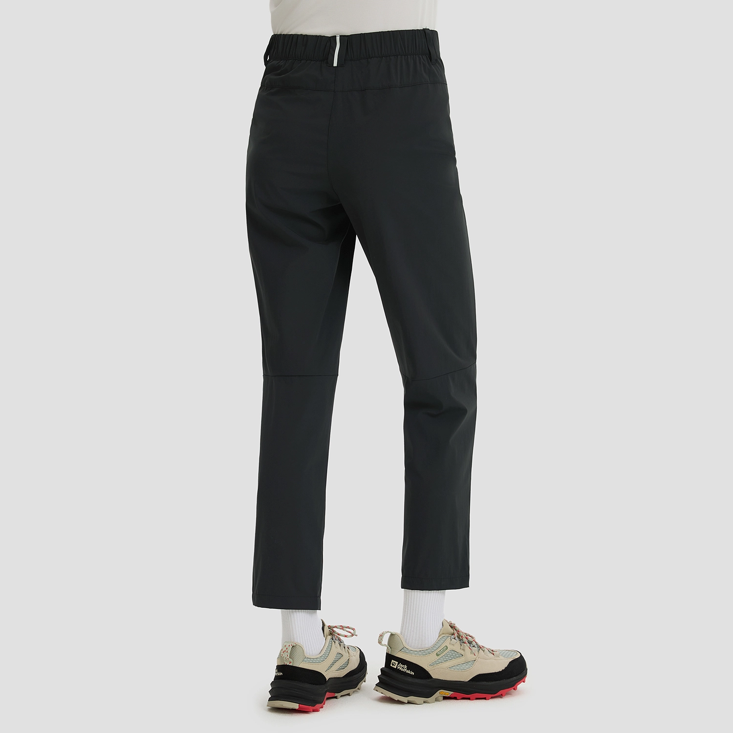 Jack Wolfskin LAJUMA logo