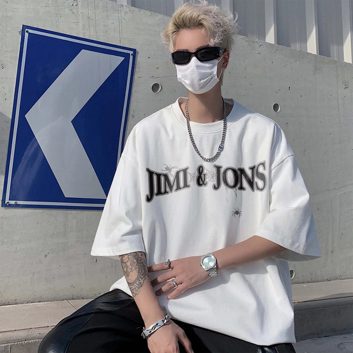 JIMIJONS T