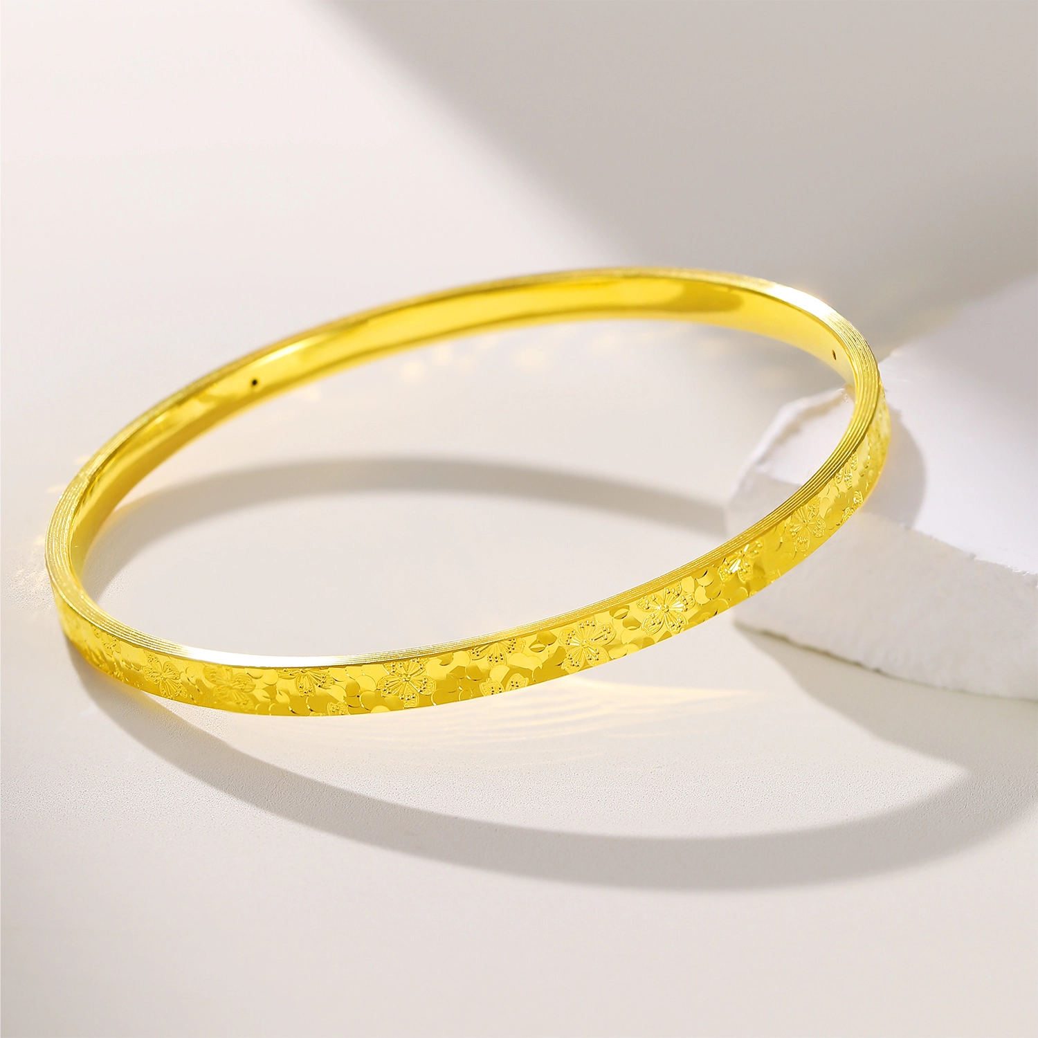 金至福 闪耀樱花 碎冰冰花卉 新中式轻奢显白贵气 足金 按克计价 黄金手镯 女款