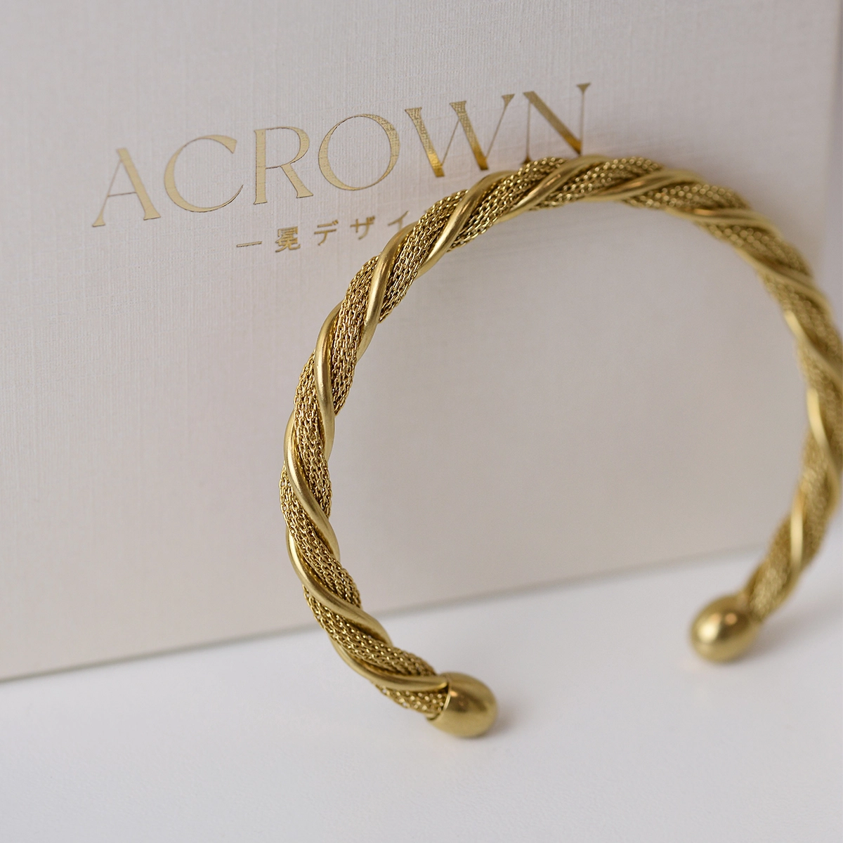 ACROWN