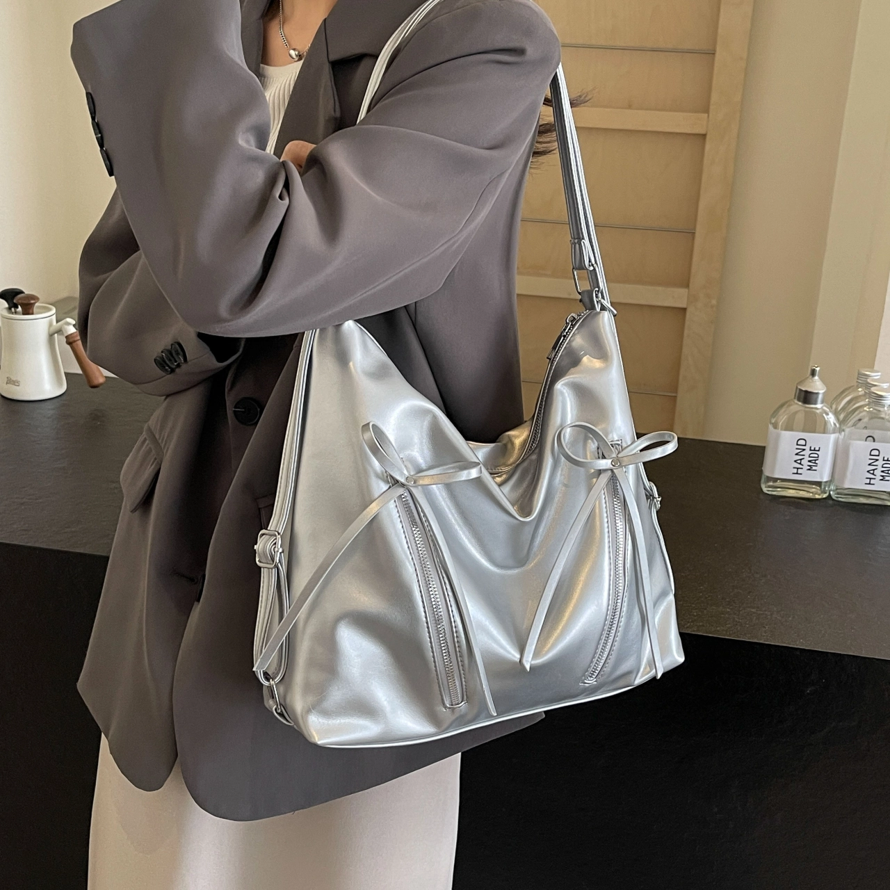 JIANGLIDA PU Tote