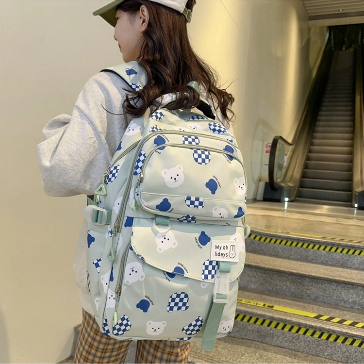 三只小鸭 女双肩包女新款韩版学生包中小学生书包原宿风背包尼龙卡通包  多色 女款