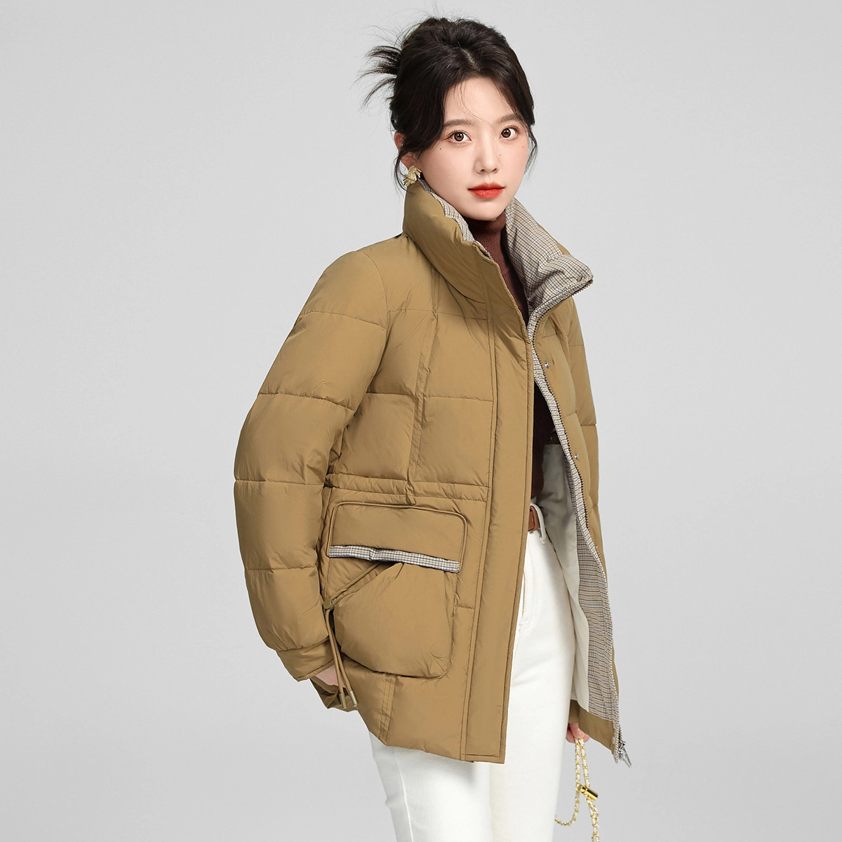 鸭鸭 冬季立领保暖简约时尚百搭舒适长袖羽绒服 女款