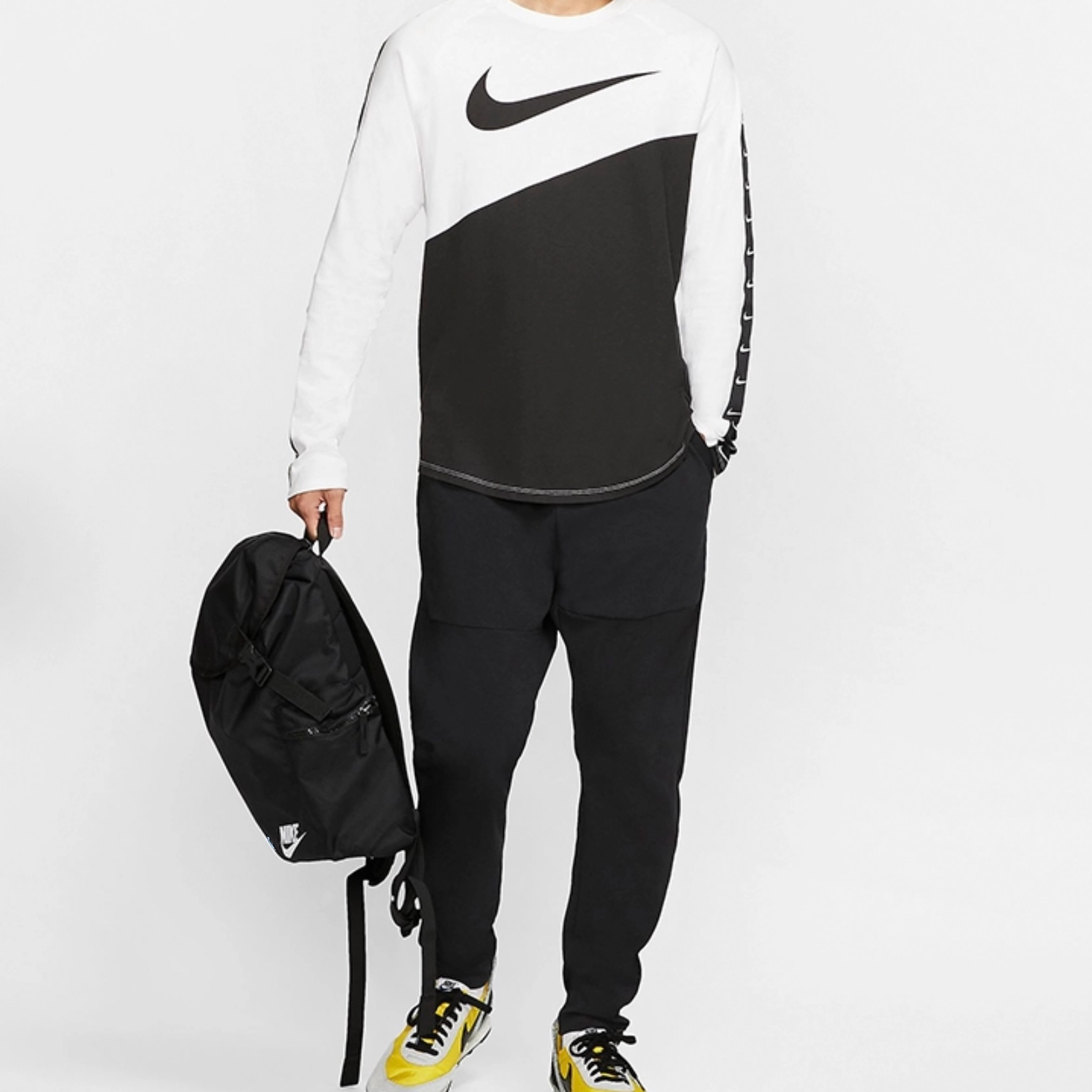 Nike Heritage Logo