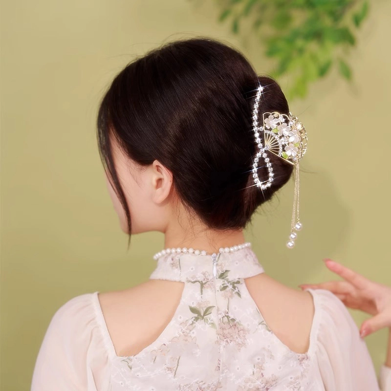 建禄 高级感扇子铃兰花简约小清新小众设计优雅气质通勤百搭 合金 发夹 女款