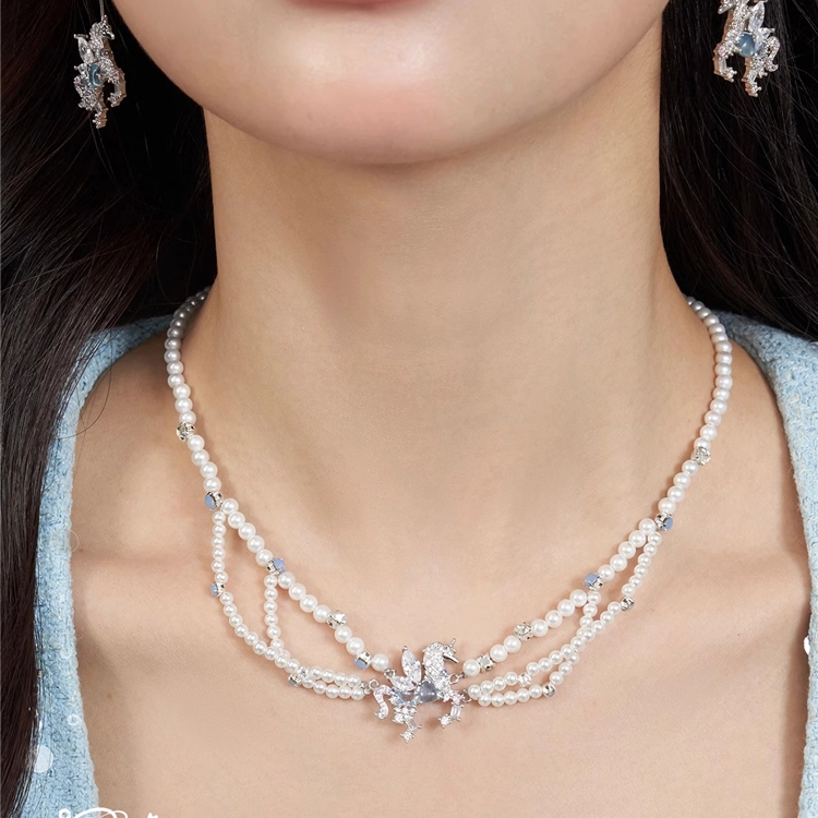PARANOID PUPPY choker