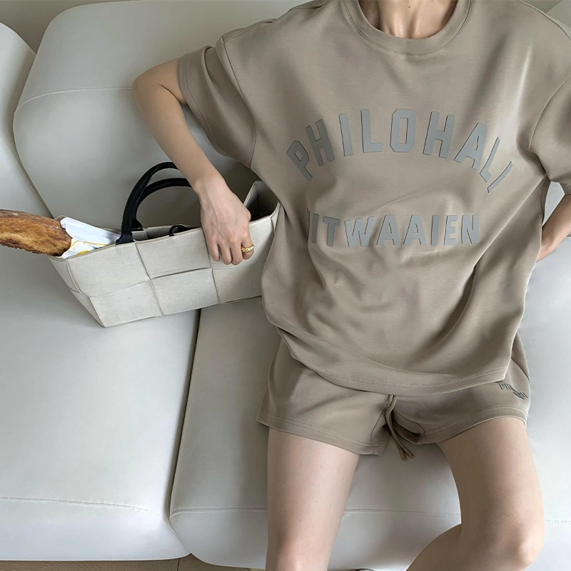 周淼 系带纯色高腰休闲短裤 女款