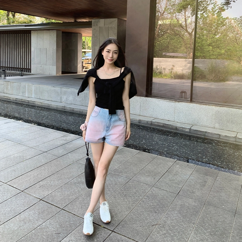 周淼 修身纯色套头吊带 女款