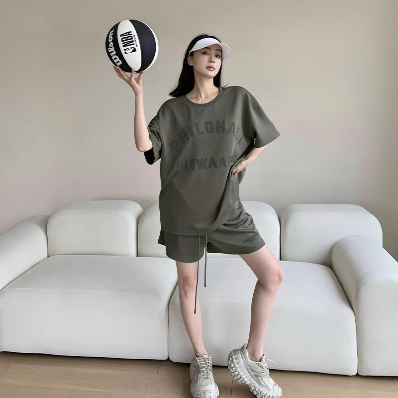 周淼 系带纯色高腰休闲短裤 女款
