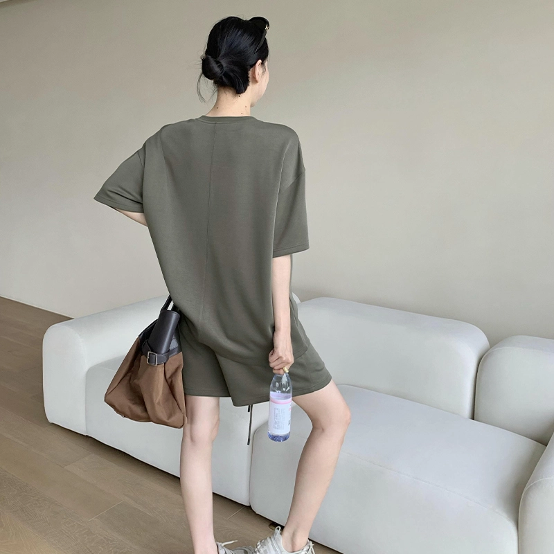 周淼 系带纯色高腰休闲短裤 女款